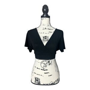 Excuse me, I have to go be awesome SZ L black tie crop top